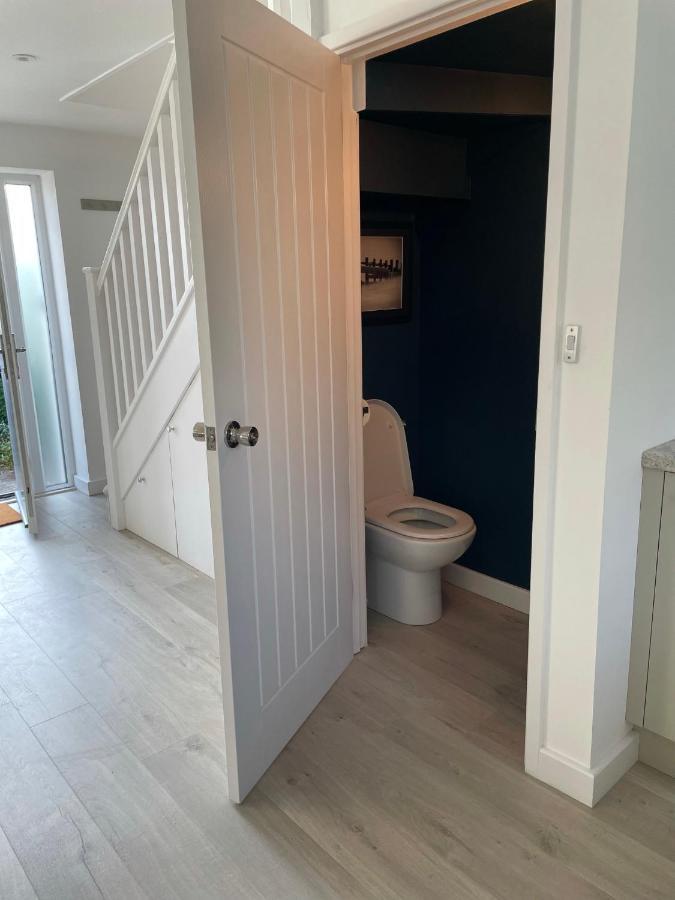 The Bolt Hole Hythe Panoramic Coast And Sea Views Villa Luaran gambar