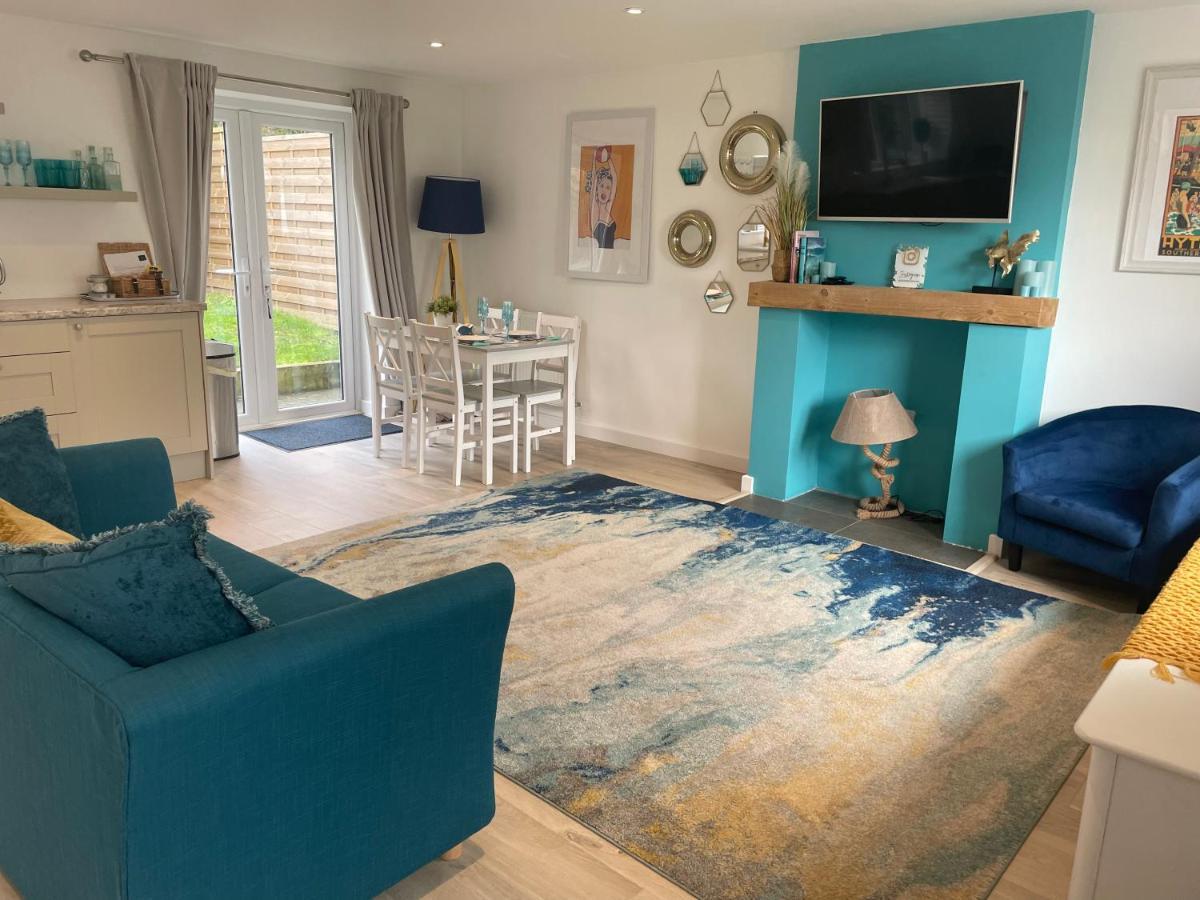 The Bolt Hole Hythe Panoramic Coast And Sea Views Villa Luaran gambar